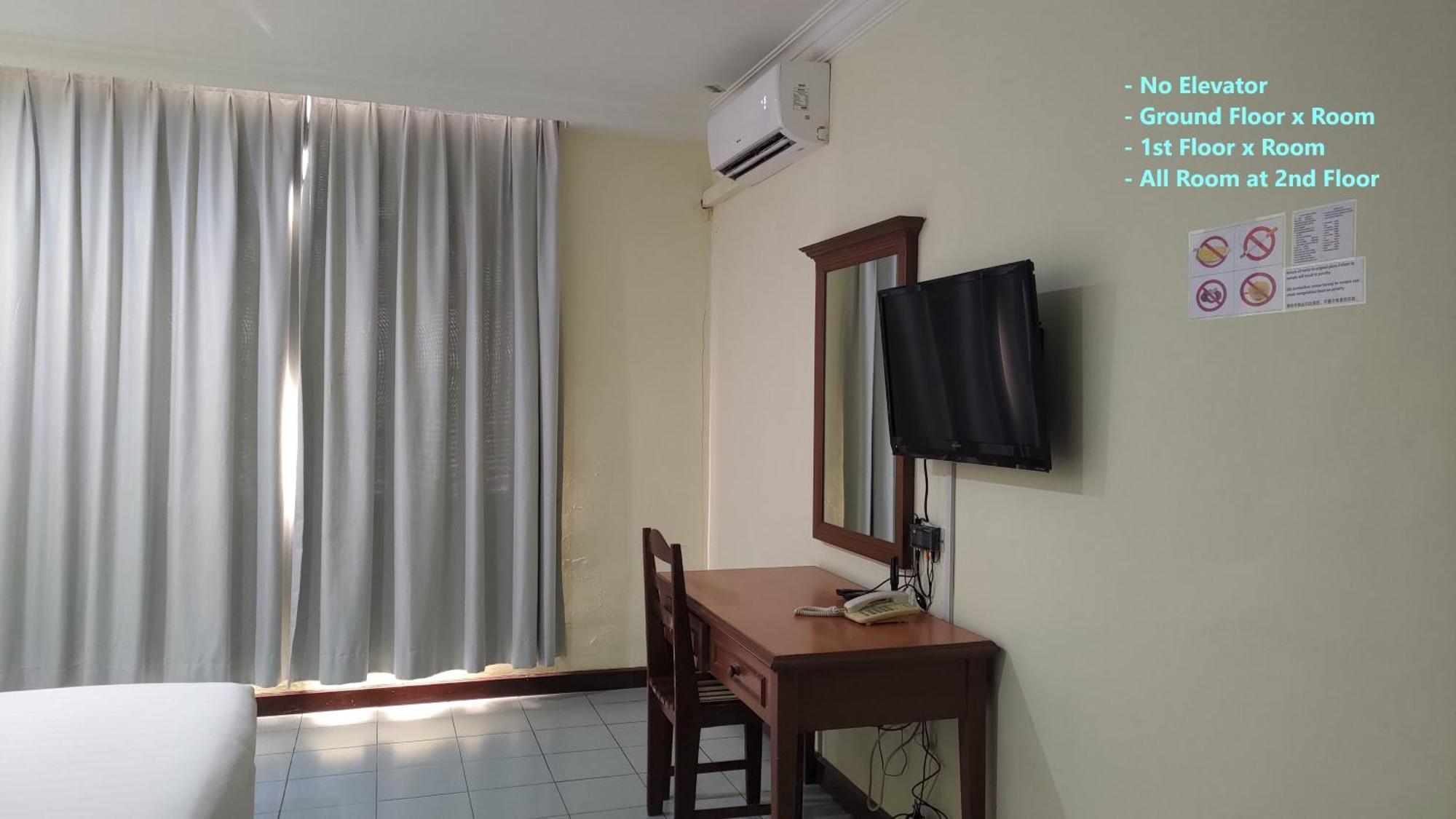 The Upper Deck Hotel Kudat Exterior foto
